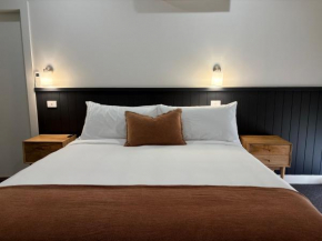 Tall Timbers Motel